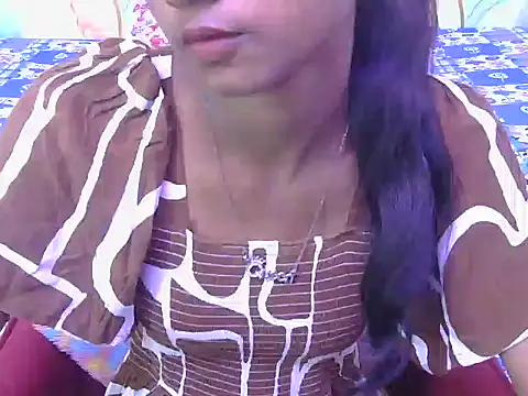 Snapshot of yours-isha chatting on June 3, 2026, 4:13 am yours-isha online show from June 3, 2026, 4:13 am