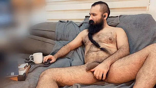 Snapshot of Barba_Negra_Fumador chatting on March 27, 2026, 10:54 pm Barba Negra Fumador online show from March 27, 2026, 10:54 pm