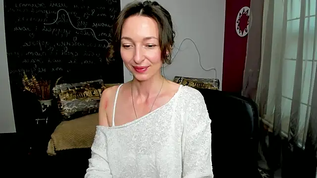 Kate Millersi online show from July 31, 2026, 12:04 pm