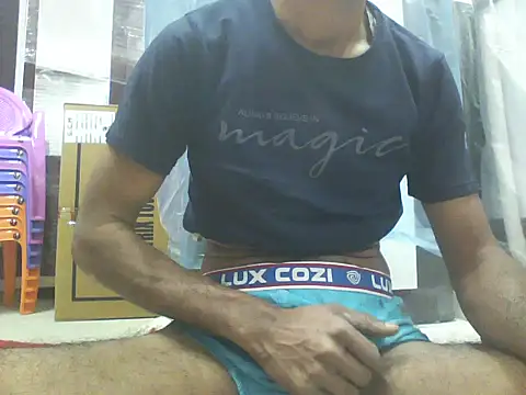 Snapshot of raja_418142 chatting on March 5, 2026, 5:31 pm raja 418142 online show from March 5, 2026, 5:31 pm
