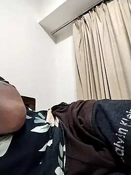 Snapshot of Saikat0085 chatting on March 17, 2026, 6:33 pm Saikat0085 online show from March 17, 2026, 6:33 pm