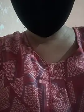 Tamillaxmi12 online show from March 18, 2026, 6:09 pm