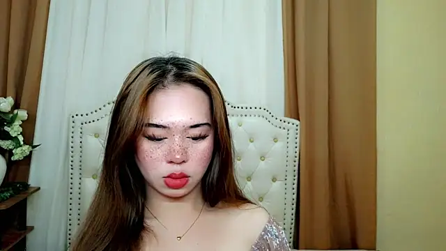 Seductive sophie online show from March 16, 2026, 2:19 am