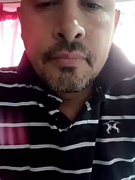 Snapshot of Ezehombre chatting on March 12, 2026, 1:15 pm Ezehombre online show from March 12, 2026, 1:15 pm