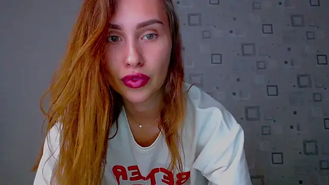 Snapshot of yourameliaa chatting on May 18, 2026, 5:51 pm yourameliaa online show from May 18, 2026, 5:51 pm
