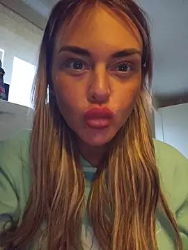 CarmenCapricorn online show from March 12, 2026, 5:17 pm