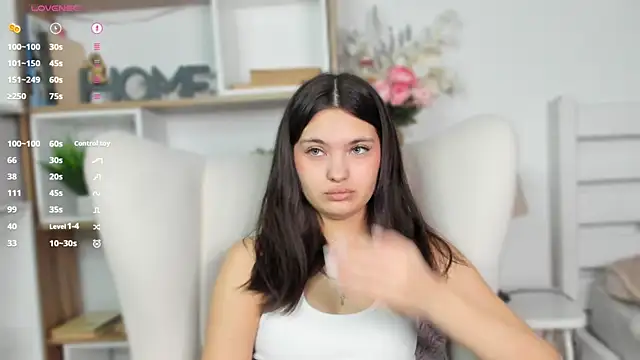 MirthaBolduan online show from April 12, 2026, 7:11 am