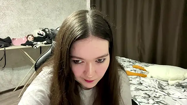 TecnaSanzz online show from April 12, 2026, 7:22 am