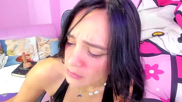 doll katiuska online show from April 4, 2026, 11:50 am