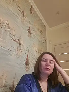 LaraHarper online show from May 1, 2026, 9:31 pm