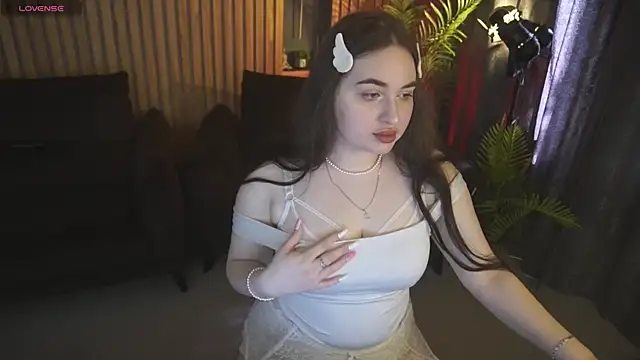 RapunzelAngel online show from May 9, 2026, 6:06 am