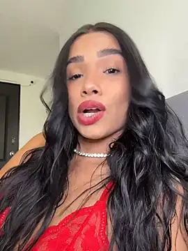 Snapshot of Bella_Smithe chatting on August 5, 2026, 5:07 pm Bella Smithe online show from August 5, 2026, 5:07 pm
