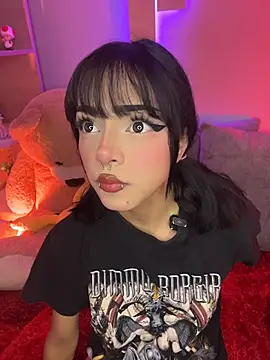 Taylor  0 online show from April 26, 2026, 1:08 pm