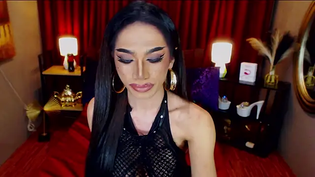KieraLee online show from May 2, 2026, 3:12 am