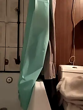 vikingo3333 online show from March 12, 2026, 5:13 am