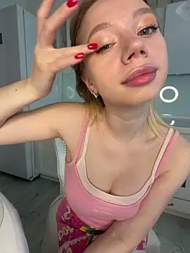 BellaSuns online show from May 8, 2026, 11:30 pm