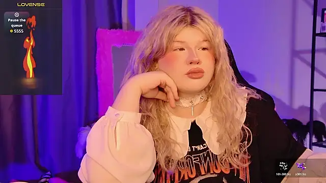 LilithNlsn online show from March 27, 2026, 9:38 pm