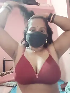 Miss-Dolly07 online show from July 11, 2026, 5:24 pm
