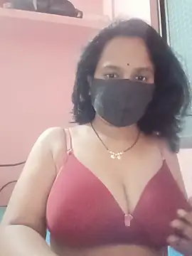 Miss-Dolly07 online show from August 3, 2026, 2:12 pm