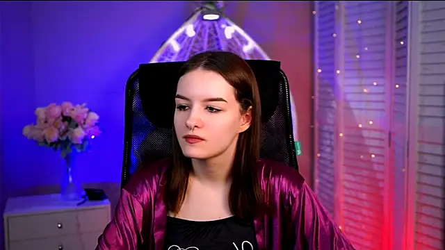 KellieBanshe online show from April 12, 2026, 4:27 am