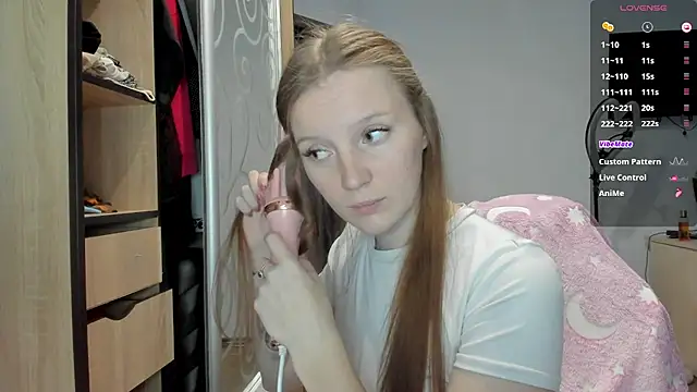 Mary Blu online show from October 25, 2025, 12:39 pm