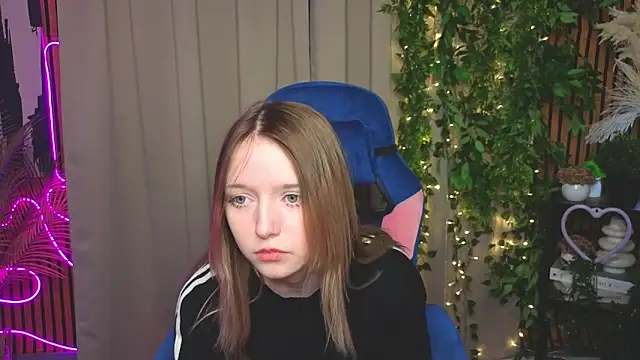 JillHolland online show from March 19, 2026, 5:13 pm