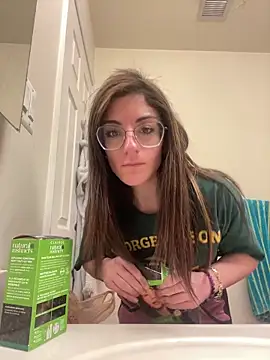 Mariyyumyums online show from March 18, 2026, 1:46 pm