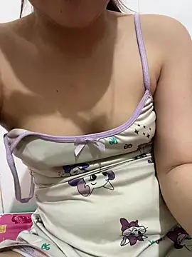 Luna sexygirl22 online show from March 13, 2026, 6:35 pm