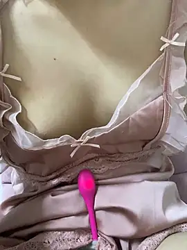 Luna sexygirl22 online show from March 16, 2026, 5:59 pm