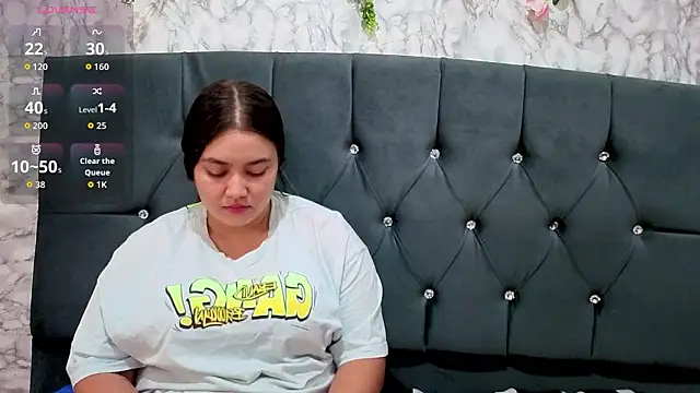 Mikaellaginx online show from March 7, 2026, 3:06 pm