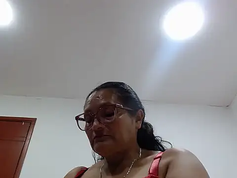  BellaNocturna online show from May 29, 2026, 3:23 am
