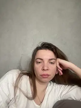 Luna2547 online show from March 22, 2026, 6:37 am