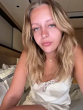 agatheeex online show from July 10, 2026, 7:36 pm