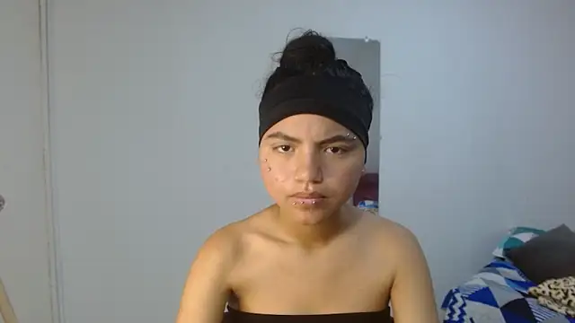 kimmyfuckass online show from May 28, 2026, 1:39 pm
