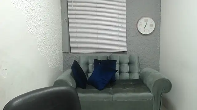 kimmyfuckass online show from April 28, 2026, 12:20 pm
