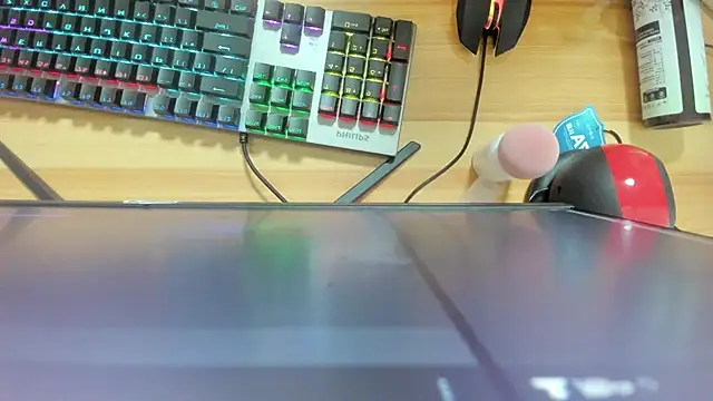 pus561656 online show from March 6, 2026, 3:40 pm