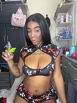 Snapshot of georgis__ chatting on March 26, 2026, 11:57 pm georgis online show from March 26, 2026, 11:57 pm