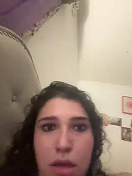 Snapshot of blushbunnyyyy chatting on March 13, 2026, 12:26 am blushbunnyyyy online show from March 13, 2026, 12:26 am