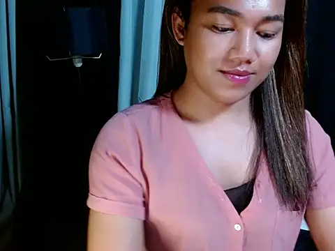 Suteishi cutie online show from March 8, 2026, 6:44 pm