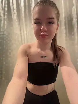 KayShaw online show from April 27, 2026, 6:06 pm