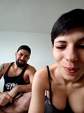 Snapshot of Rox_rouge chatting on March 23, 2026, 6:57 am Rox rouge online show from March 23, 2026, 6:57 am