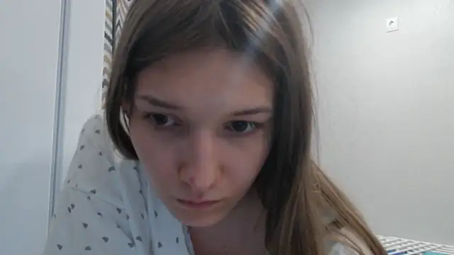 Olivia Swann online show from March 20, 2026, 8:32 pm