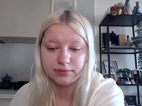 LenaSecret19 online show from April 27, 2026, 5:38 am