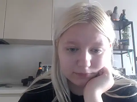 LenaSecret19 online show from July 28, 2026, 5:37 am