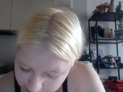 LenaSecret19 online show from July 9, 2026, 5:52 am