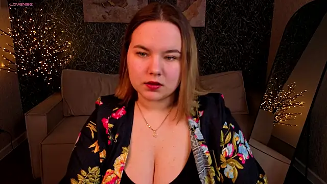 Lil  devil online show from March 19, 2026, 1:16 am