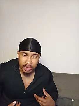 Snapshot of Nas_worldwide96 chatting on June 7, 2026, 4:45 pm Nas worldwide96 online show from June 7, 2026, 4:45 pm