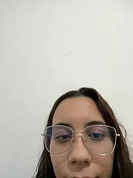Nicole Cute04 online show from July 12, 2026, 4:35 am
