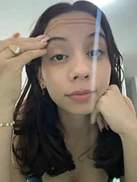 Nicole Cute04 online show from August 5, 2026, 6:51 am
