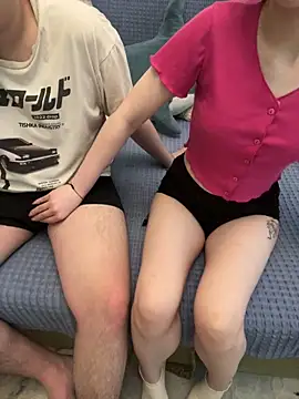 Snapshot of Edgar_kisss chatting on March 16, 2026, 11:58 am Edgar kisss online show from March 16, 2026, 11:58 am